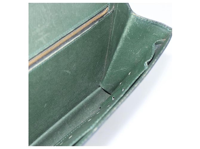 LOUIS VUITTON Taiga Pochette Kourad Clutch Bag Epicea M30194 LV Auth BA14197 - vista 19
