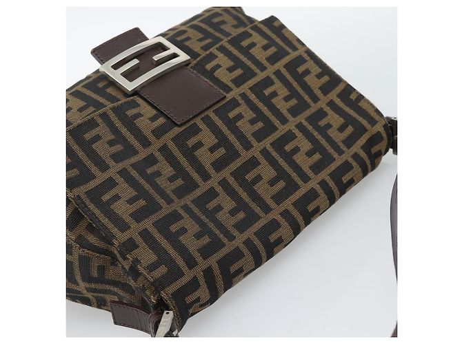 Borsa a tracolla FENDI Zucca Canvas Mamma Baguette Brown Silver Auth BA14590V Marrone Argento - vista 6