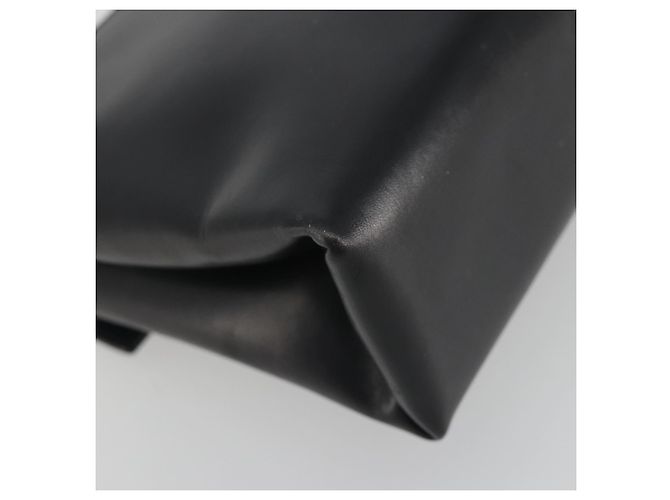 Borsa a tracolla Salvatore Ferragamo in pelle nera e oro Auth 195262 Nero D'oro - vista 16