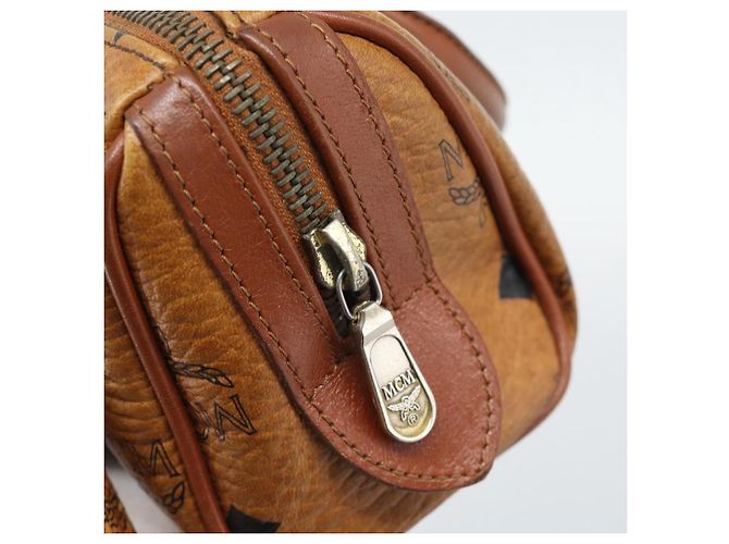 Bolso de mano MCM Vicetos Logogram PVC Leather 2way White Gold Auth 195202 Blanco Dorado - vista 15
