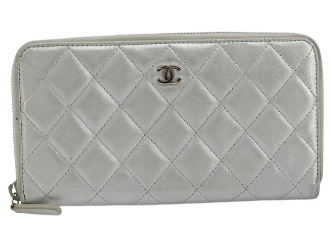 Cartera larga CHANEL Matelasse de piel de cordero Silver CC Auth 193392A Plata - vista 13