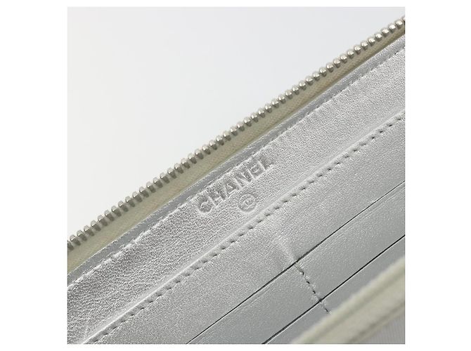 Cartera larga CHANEL Matelasse de piel de cordero Silver CC Auth 193392A Plata - vista 18