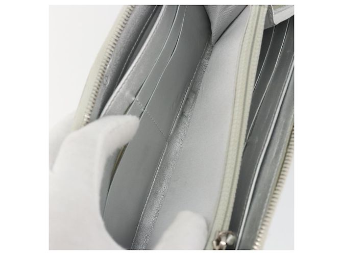 Cartera larga CHANEL Matelasse de piel de cordero Silver CC Auth 193392A Plata - vista 20