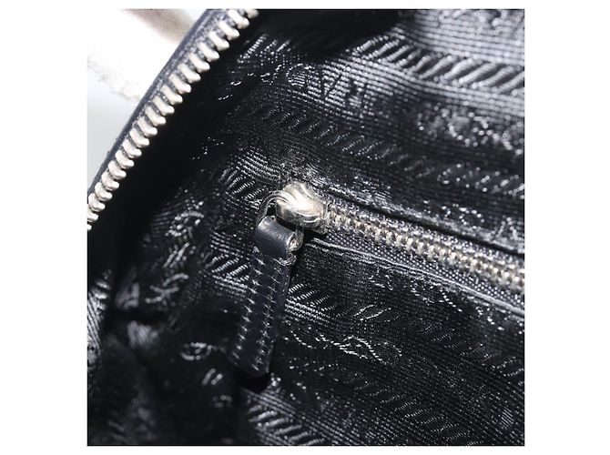 Borsa a Mano PRADA Nylon Pelle Nero Argento Auth am12218V - vista 23