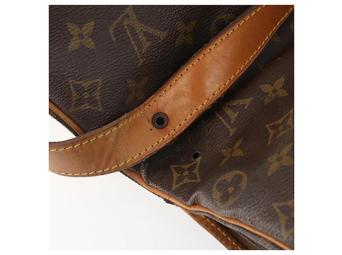 LOUIS VUITTON Monogram Saumur 35 Shoulder Bag M42254 LV Auth 189628 Monogramma - vista 10