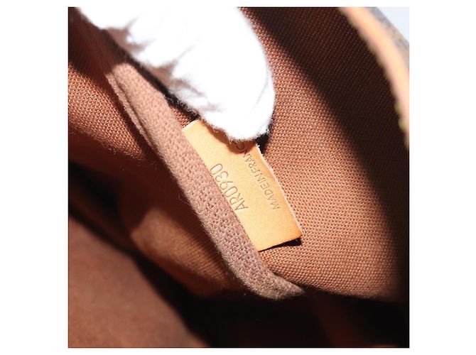 LOUIS VUITTON Monogram Saumur 35 Shoulder Bag M42254 LV Auth 189628 Monogramma - vista 12