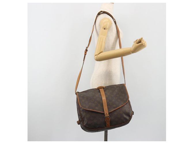 LOUIS VUITTON Monogram Saumur 35 Shoulder Bag M42254 LV Auth 189628 Monogramma - vista 30
