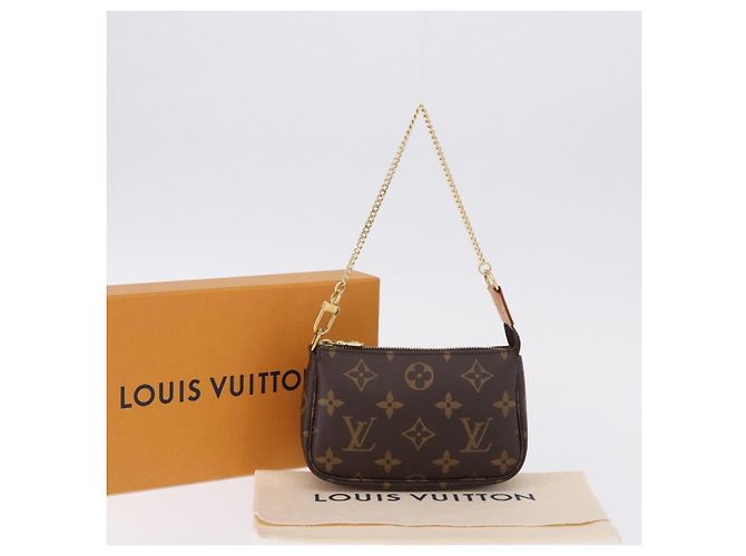LOUIS VUITTON Monogram Mini Pochette Accessoires Pouch M58009 LV Auth BA14705V Monogramm - Ansicht 12