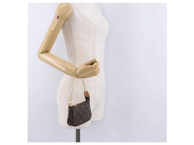 LOUIS VUITTON Monogram Mini Pochette Accessoires Pouch M58009 LV Auth BA14705V Monogramm - Ansicht 21