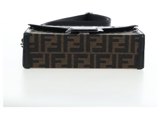 FENDI x FRGMT x POKEMON Soft Trunk Brown Silver 7VA565 Auth 167466SM Braun Silber - Ansicht 5