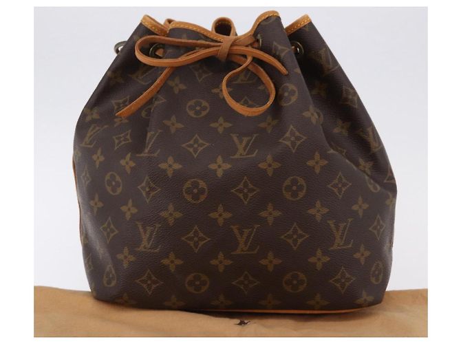 LOUIS VUITTON Monogram Petit Noe Schultertasche M42226 LV Auth 193339V Monogramm - Ansicht 12