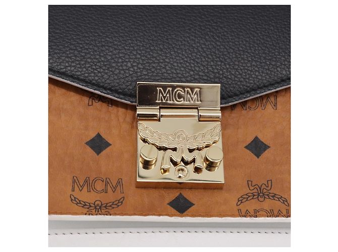 Borsa a tracolla MCM Vicetos in pelle marrone e oro Auth ka5518A - vista 17