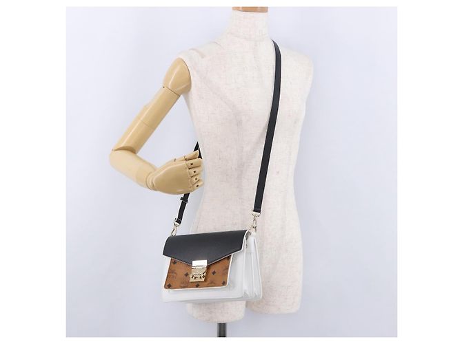 Borsa a tracolla MCM Vicetos in pelle marrone e oro Auth ka5518A - vista 26