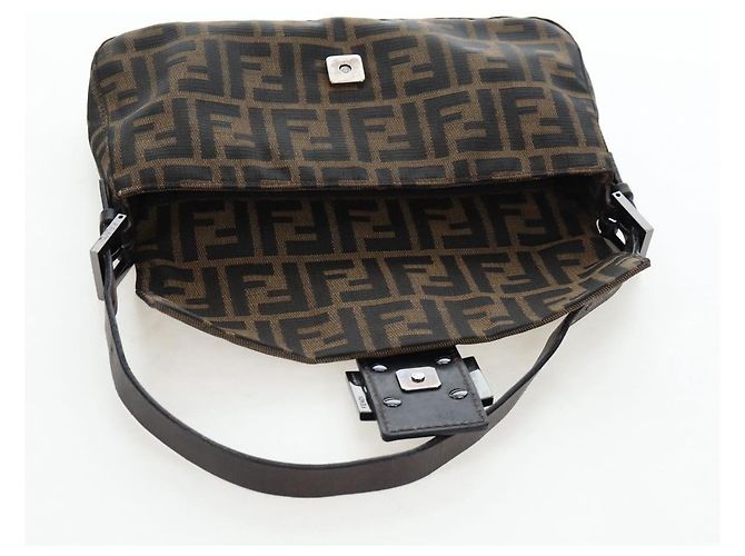 Borsa a Tracolla FENDI Zucca Canvas Mamma Baguette Marrone Nero Auth 192459M - vista 22