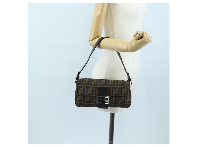 Borsa a Tracolla FENDI Zucca Canvas Mamma Baguette Marrone Nero Auth 192459M - vista 29