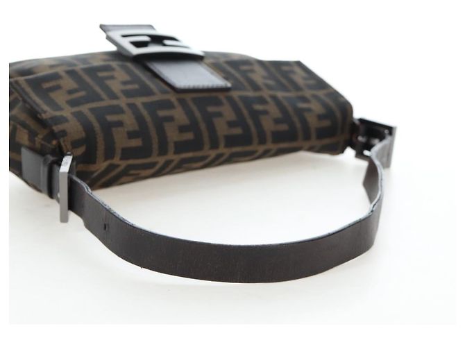 Borsa a Tracolla FENDI Zucca Canvas Mamma Baguette Marrone Nero Auth 192459M - vista 6