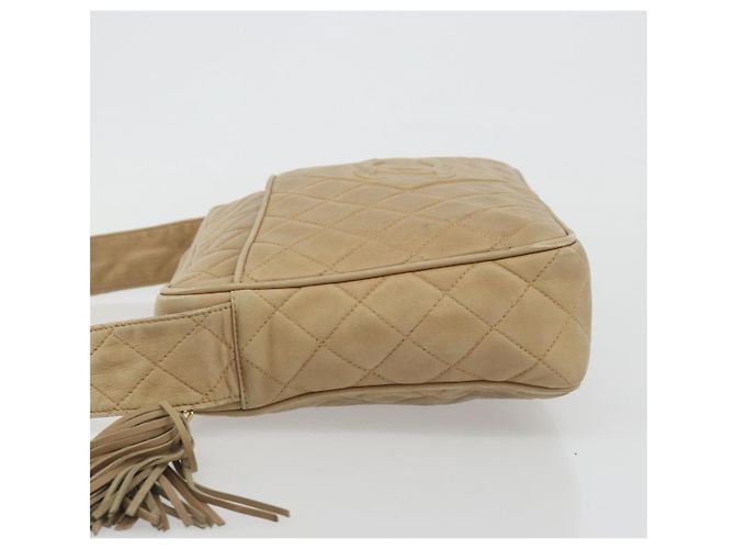 Borsa a tracolla CHANEL COCO Mark Matelasse in pelle d'agnello beige con CC tono oro Auth 194085 - vista 4