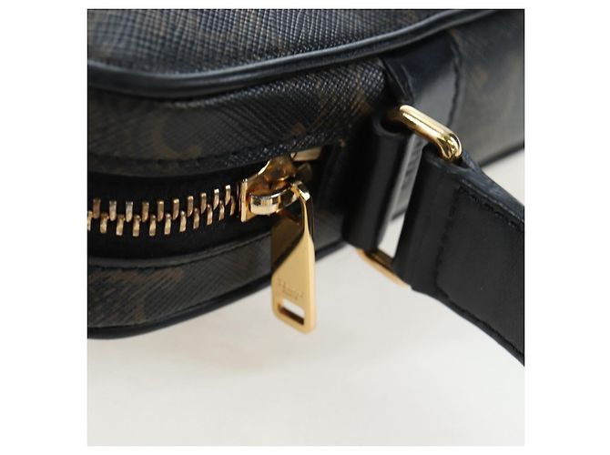 Céline Borsa a tracolla CELINE Triomphe PVC Pelle Nero Tono Oro Auth 194102M - vista 19