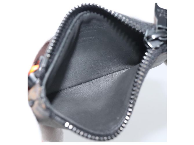 LOUIS VUITTON Solar Powered Ray Pochette Cles Monedero M44487 LV Auth 193762A Monograma - vista 11