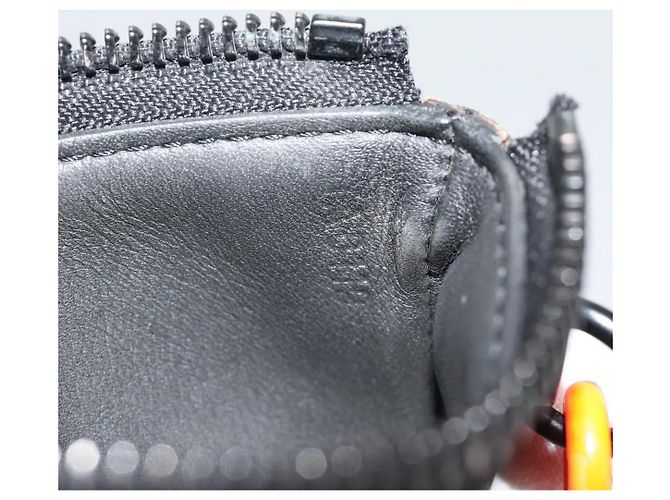 LOUIS VUITTON Solar Powered Ray Pochette Cles Monedero M44487 LV Auth 193762A Monograma - vista 12
