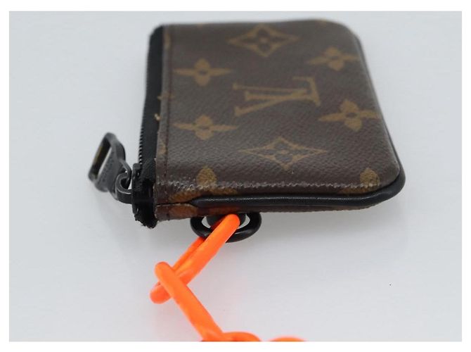 LOUIS VUITTON Solar Powered Ray Pochette Cles Monedero M44487 LV Auth 193762A Monograma - vista 4