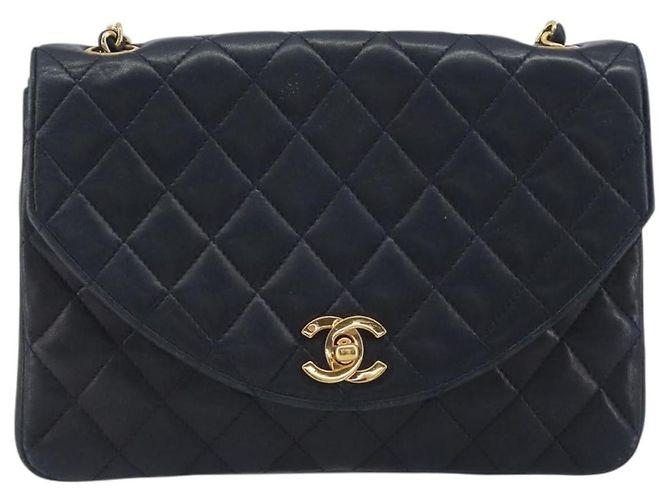 Borsa a tracolla CHANEL Matelasse con catena in pelle d'agnello Navy Gold CC Auth 194761 D'oro Blu navy - vista 13