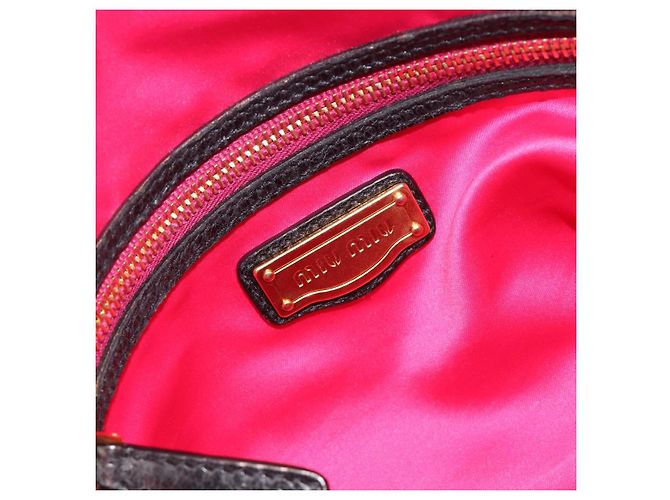 Borsa a mano Miu Miu in pelle nera e oro Auth bs36659V Nero D'oro - vista 18