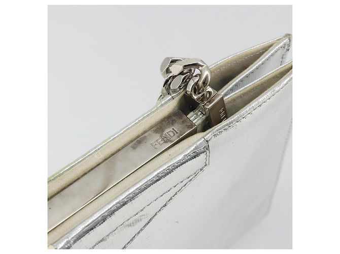 Bolsa de mão com corrente FENDI em couro Silver White Auth 194186 Prata Branco - vista 10