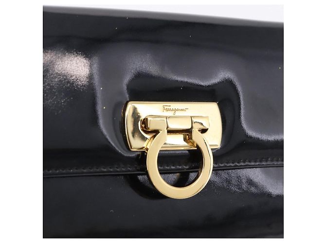 Borsa a tracolla Salvatore Ferragamo Gancini Chain Patent Black Gold Auth ka5498 Nero - vista 17
