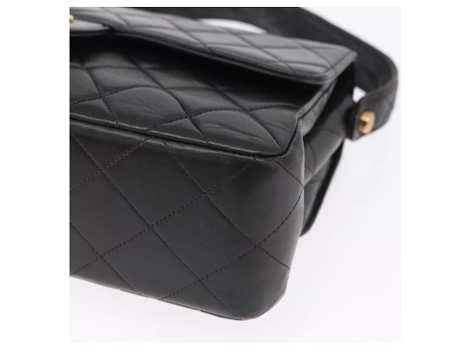 Borsa CHANEL Matelasse Double Face in pelle d'agnello nera e oro CC Auth 194872SAM Nero D'oro - vista 16