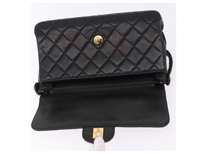 Borsa CHANEL Matelasse Double Face in pelle d'agnello nera e oro CC Auth 194872SAM Nero D'oro - vista 21