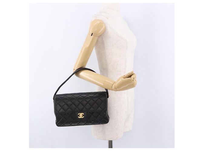 Borsa CHANEL Matelasse Double Face in pelle d'agnello nera e oro CC Auth 194872SAM Nero D'oro - vista 37