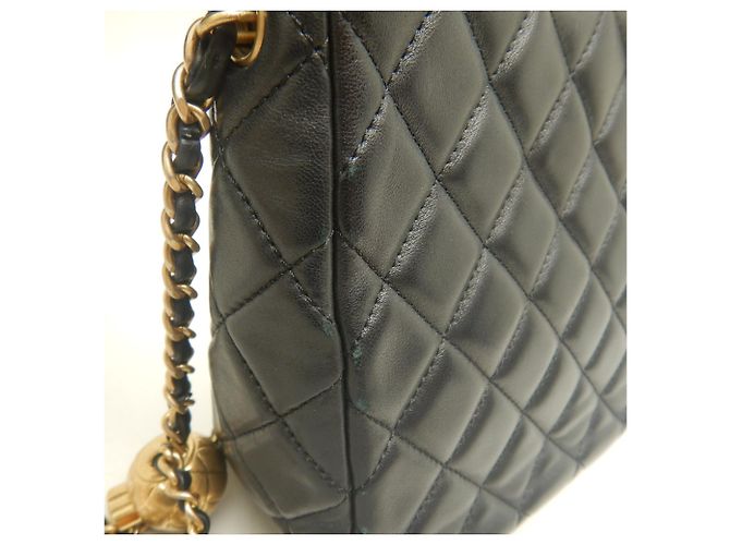 Borsa a spalla Chanel Matelassé Small Hobo con catena Nero - vista 13
