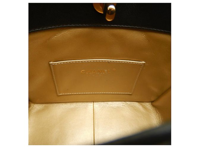 Borsa a spalla Chanel Matelassé Small Hobo con catena Nero - vista 20