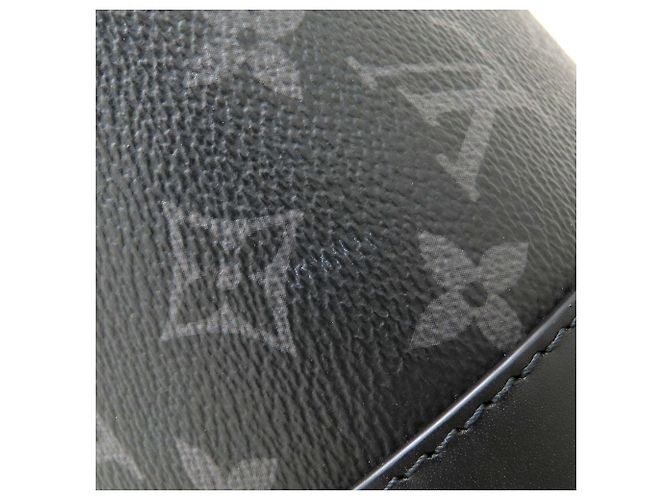 Louis Vuitton Monogram Eclipse Keepall Bandoulière 25 Nero - vue 13