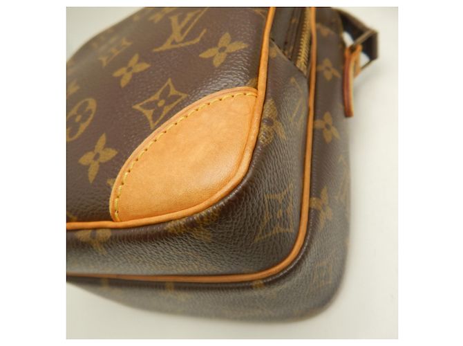 Borsa a tracolla Louis Vuitton Monogram Amazon Marrone - vista 13