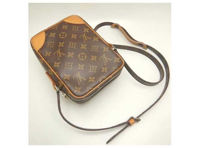 Borsa a tracolla Louis Vuitton Monogram Amazon Marrone - vista 3