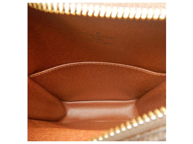 Borsa a tracolla Louis Vuitton Monogram Amazon Marrone - vista 4