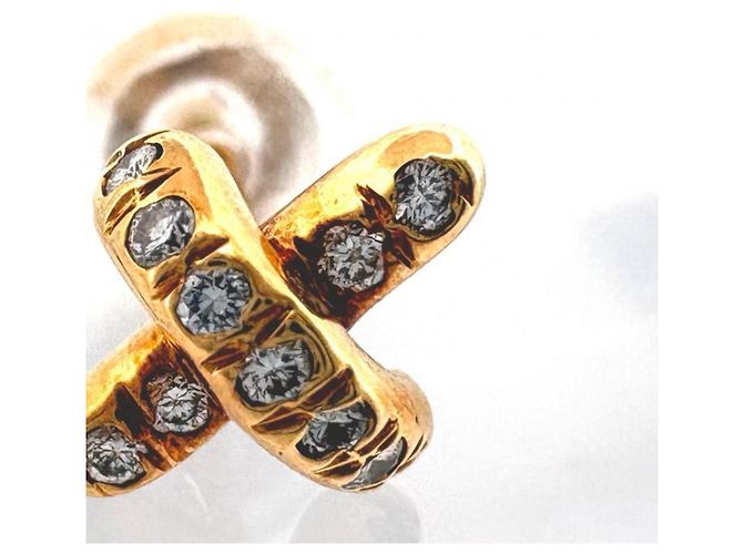 Orecchini Tiffany & Co. in oro giallo 18K con diamanti a forma di croce - vista 3