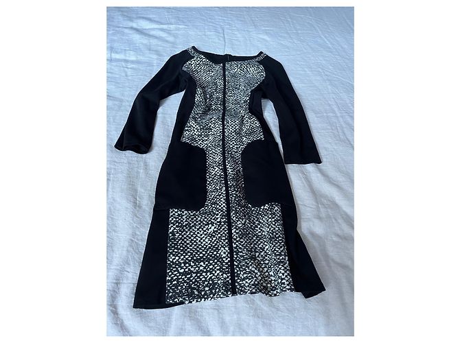 Abito midi bianco e nero Karen Millen - vista 10