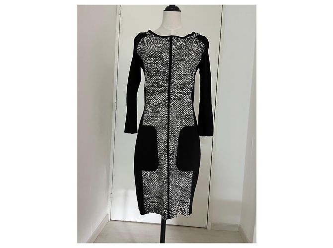 Abito midi bianco e nero Karen Millen - vista 7