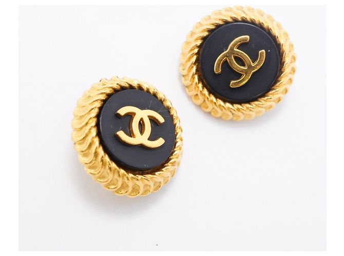 Chanel Coco Mark Circle Clip Earrings Black Golden - view 2