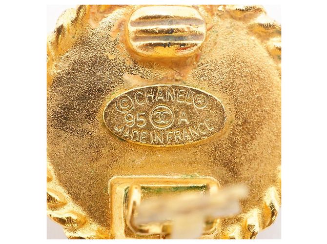 Chanel Coco Mark Circle Clip Earrings Black Golden - view 4