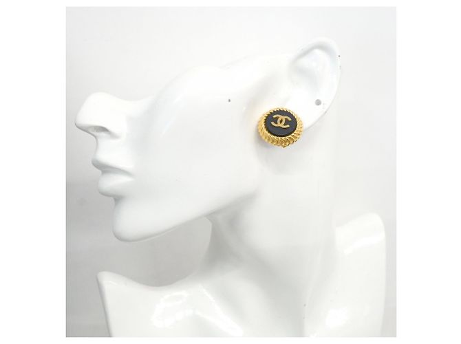 Chanel Coco Mark Circle Clip Earrings Black Golden - view 5