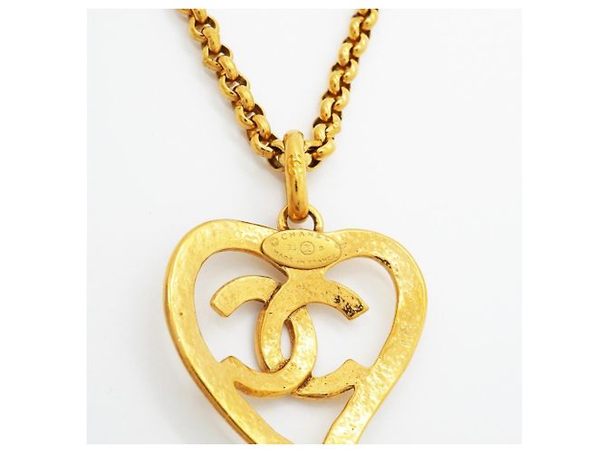 Collana Chanel placcata oro con motivo cuore Coco Mark D'oro - vista 5