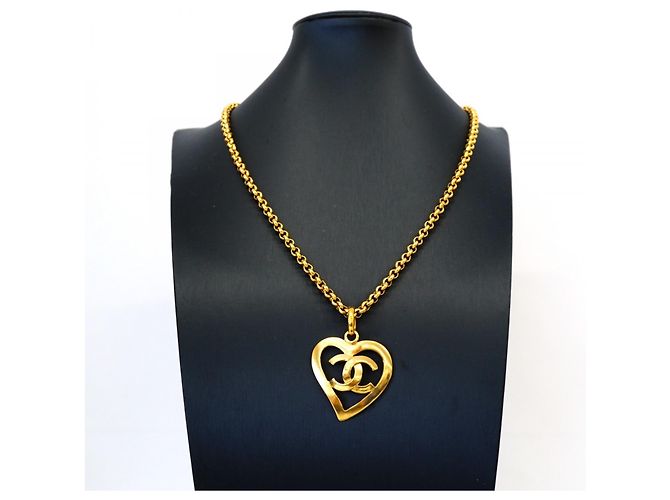 Collana Chanel placcata oro con motivo cuore Coco Mark D'oro - vista 7