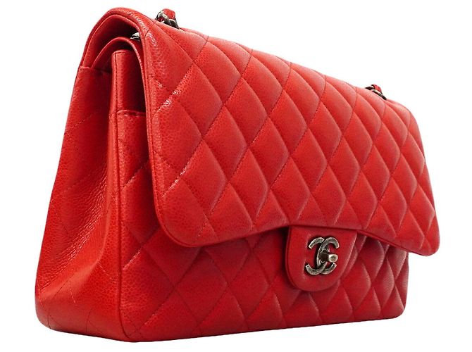 Bolsa de ombro Chanel em couro de bezerro granulado vermelho - vista 2
