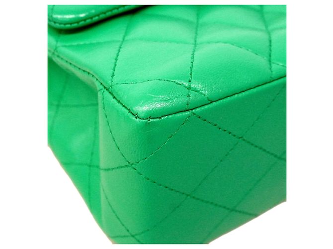 Borsa a tracolla Chanel Matelassé Verde - vista 11
