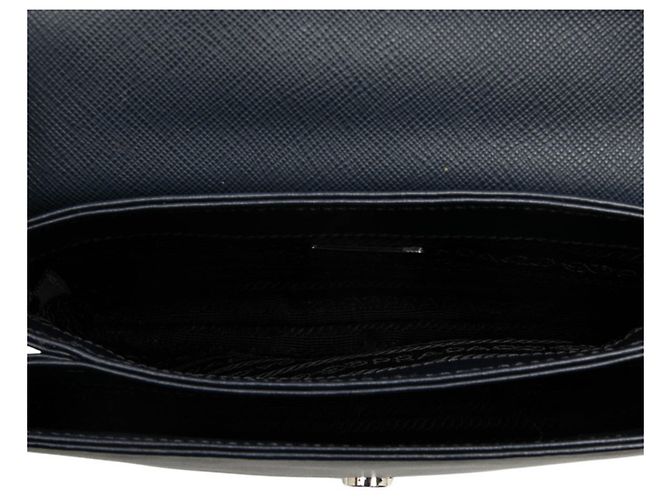 Borsa a tracolla con catena Prada in pelle Saffiano Navy Blu navy - vista 4