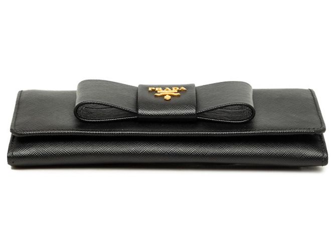Prada Ribbon Langbeutel aus schwarzem Saffiano-Leder - Ansicht 3